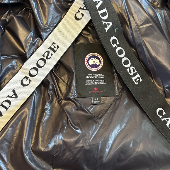 Canada Goose jacket - Picture 4 of 9